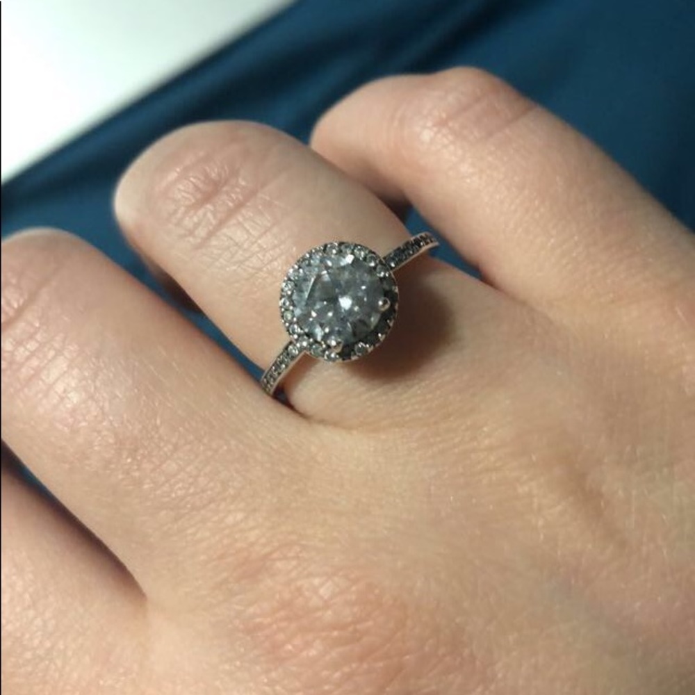 PANDORA RING
